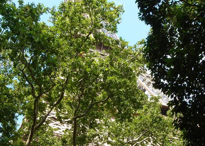 Hotel De L\'Exposition - Tour Eiffel